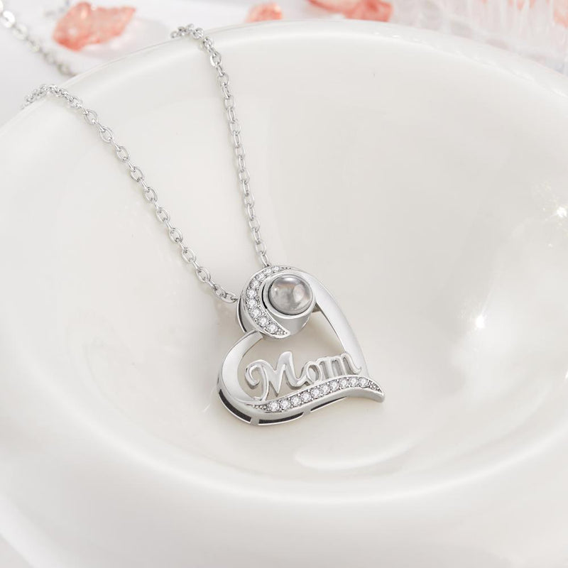 Custom Projection Necklace Heart-shaped Gifts for Mum